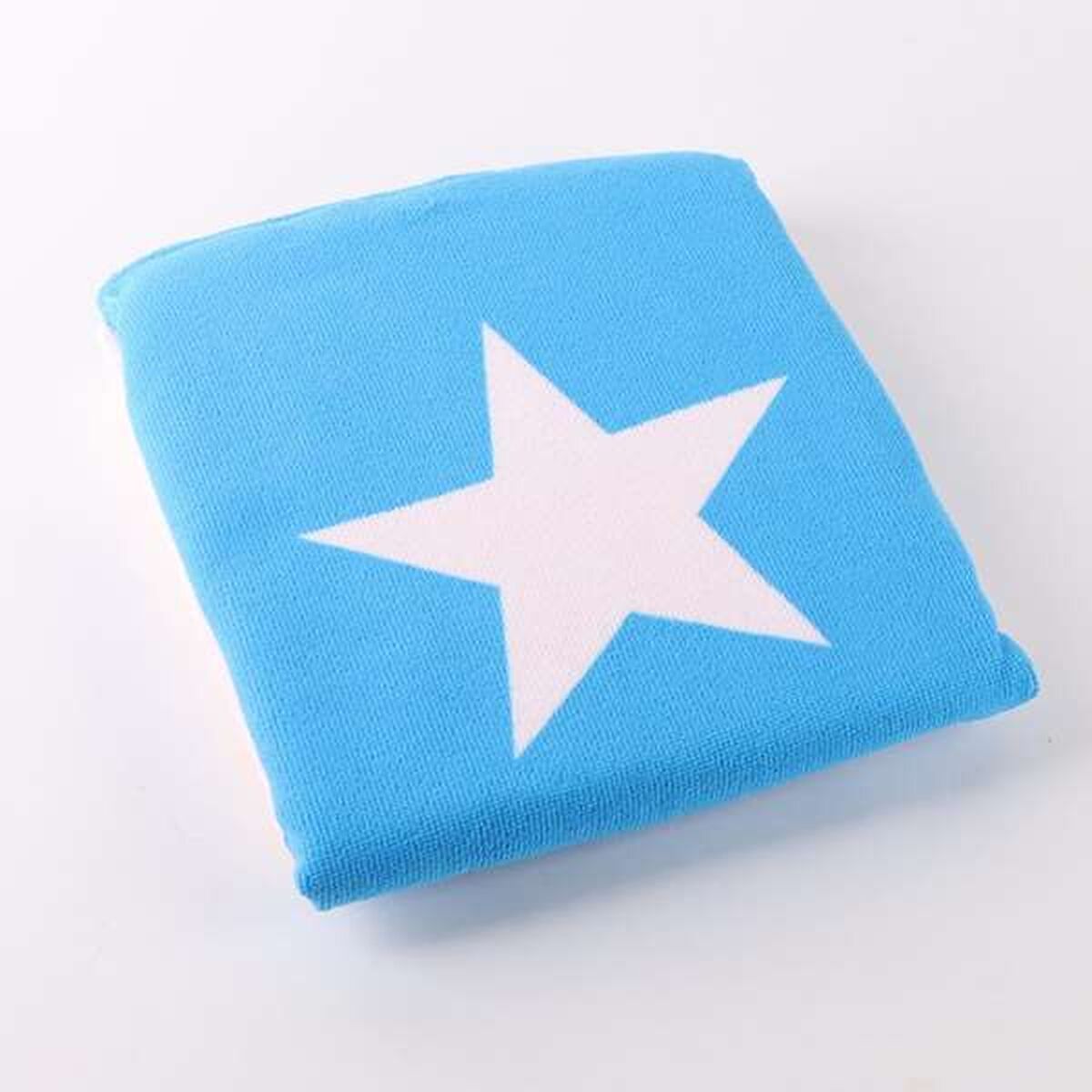 V2HD8756E1CE897C9B54EA868AD17E327AER7640608P3